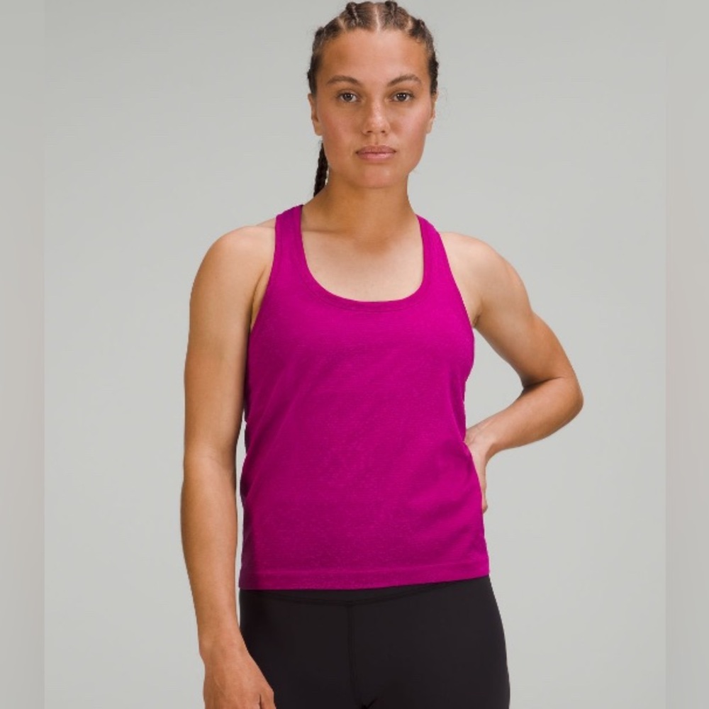 Swiftly Tech Tank Top size 4 waist length in Magenta